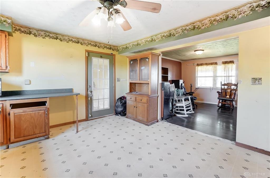 1292 E Jackson Property Photo 12