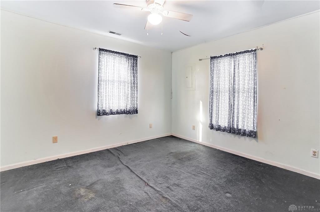 1292 E Jackson Property Photo 14
