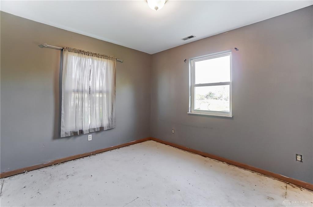 1292 E Jackson Property Photo 16