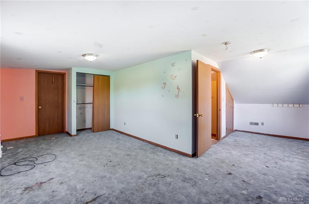 1292 E Jackson Property Photo 23