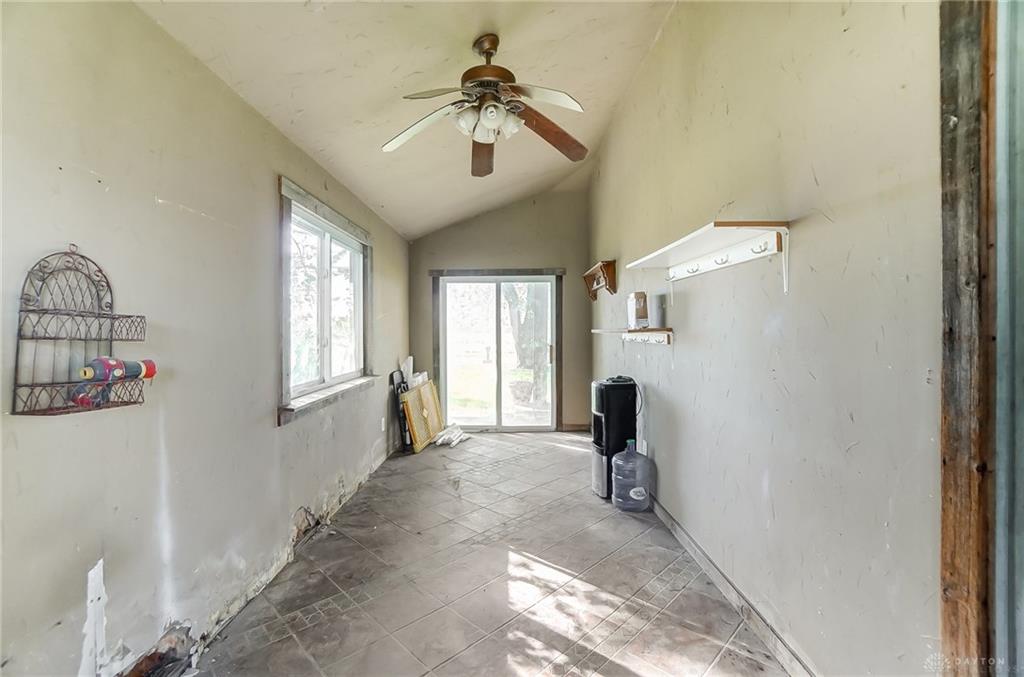 1292 E Jackson Property Photo 29
