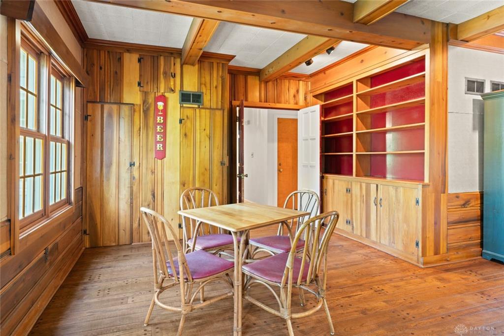 2420 Ridgeway Rd Property Photo 6