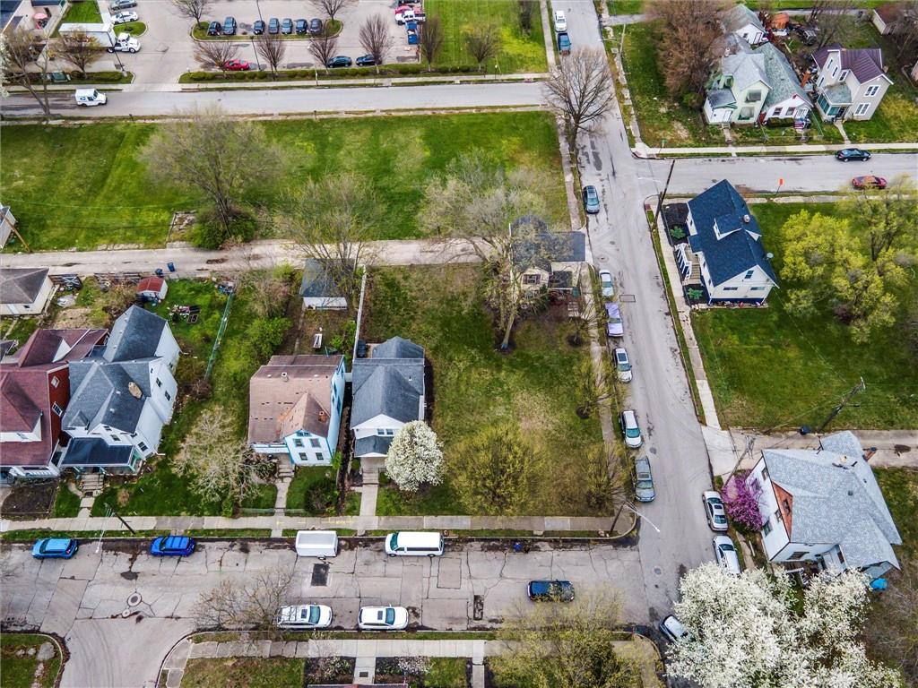 601 Riverside Property Photo 6