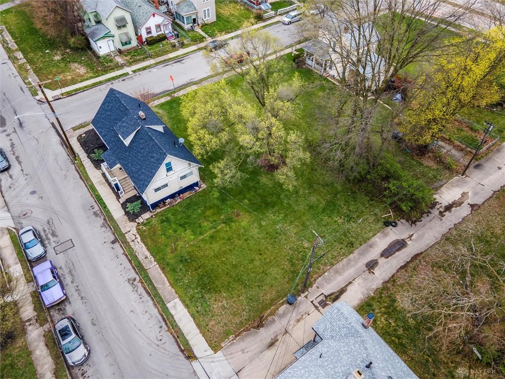 601 Riverside Property Photo 8