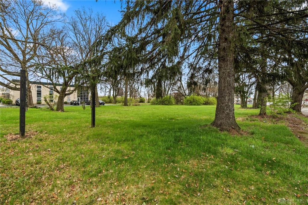 601 Riverside Property Photo 15