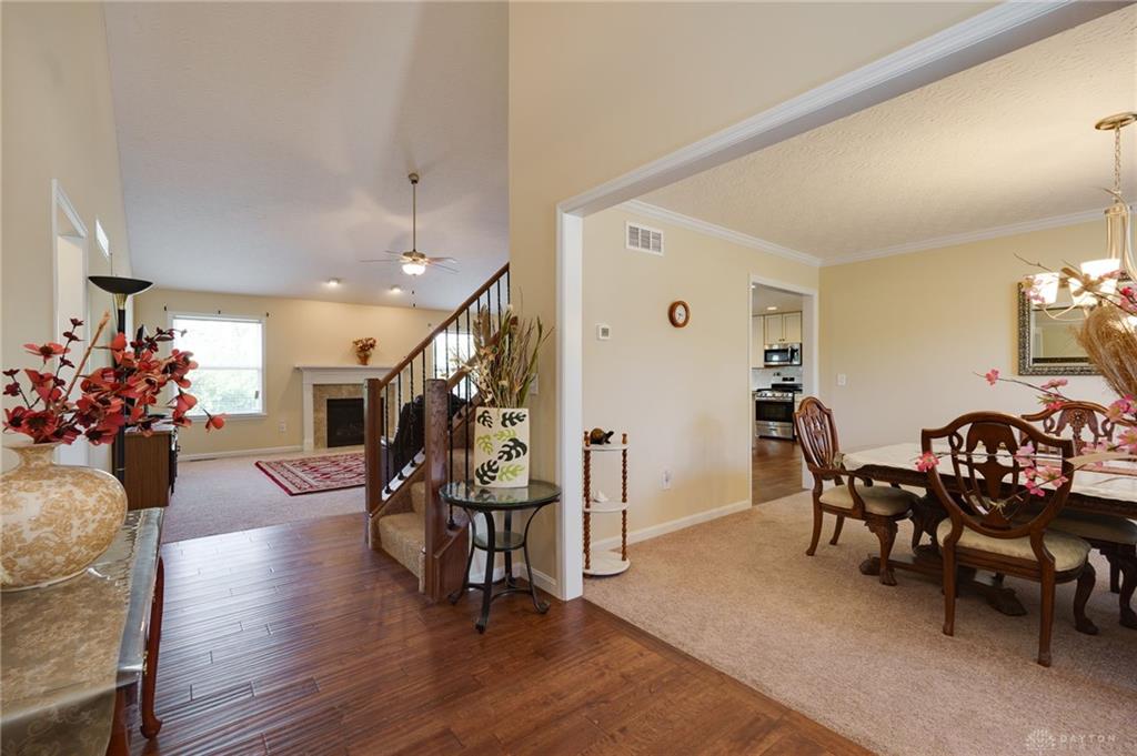 1527 Meadow View Lane Property Photo 9