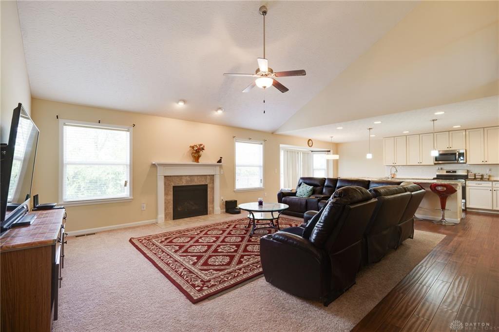 1527 Meadow View Lane Property Photo 12