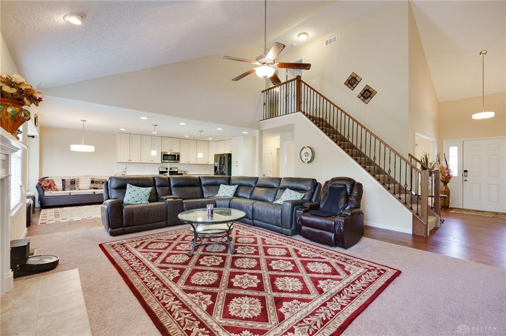 1527 Meadow View Lane Property Photo 13