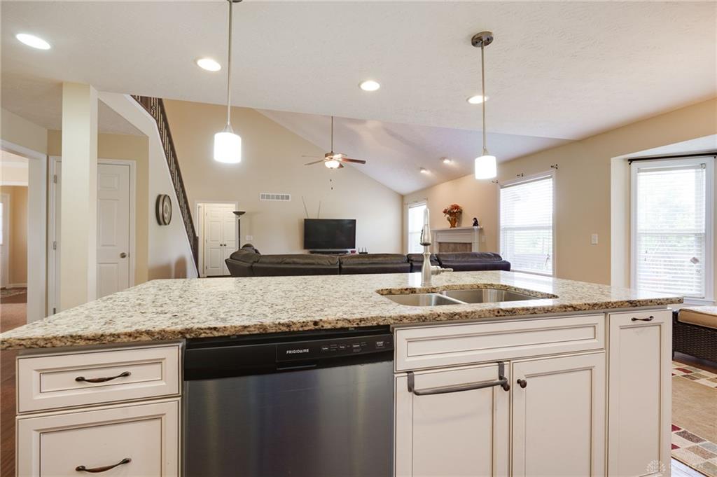 1527 Meadow View Lane Property Photo 20