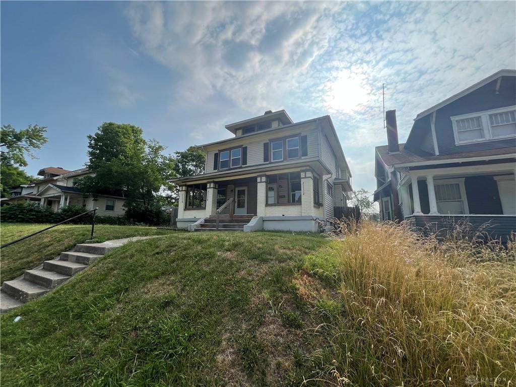 1128 Vernon Dr Property Photo 2