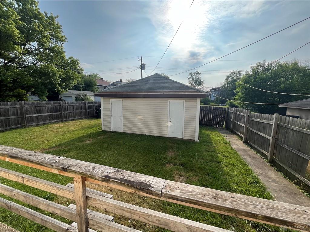 1128 Vernon Dr Property Photo 5