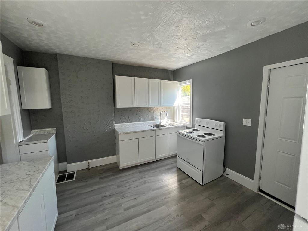 1128 Vernon Dr Property Photo 12