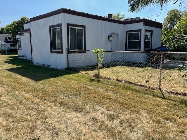 1521 Philadelphia Drive Property Photo 2