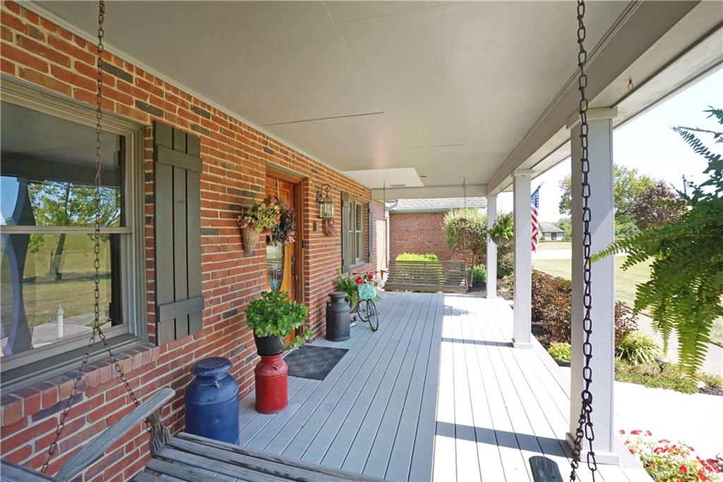 6650 Hamilton Road Property Photo 2