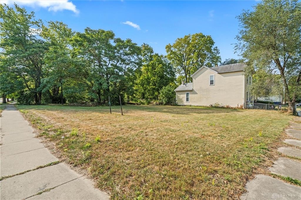 128 Hershey St Property Photo 3