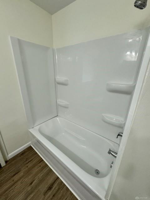 5039 Far Hills Ave Property Photo 6
