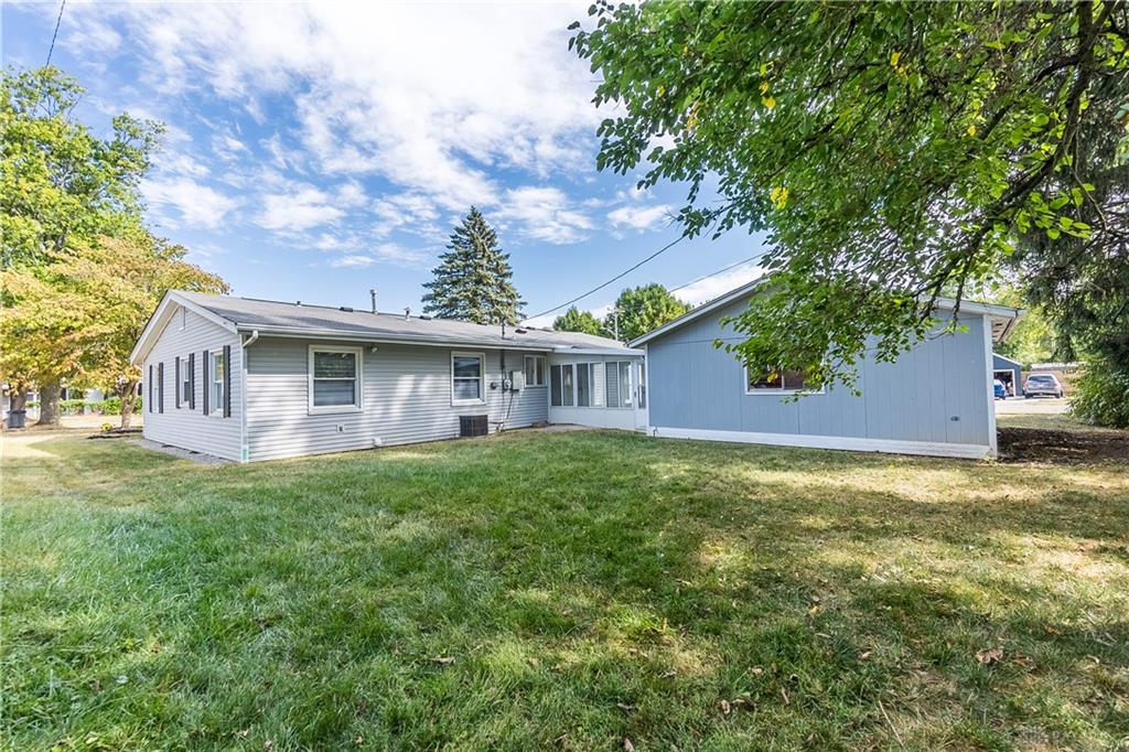 1404 Covent Road Property Photo 31