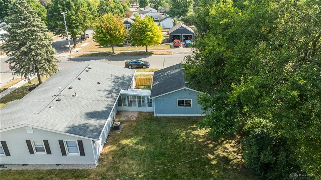1404 Covent Road Property Photo 34