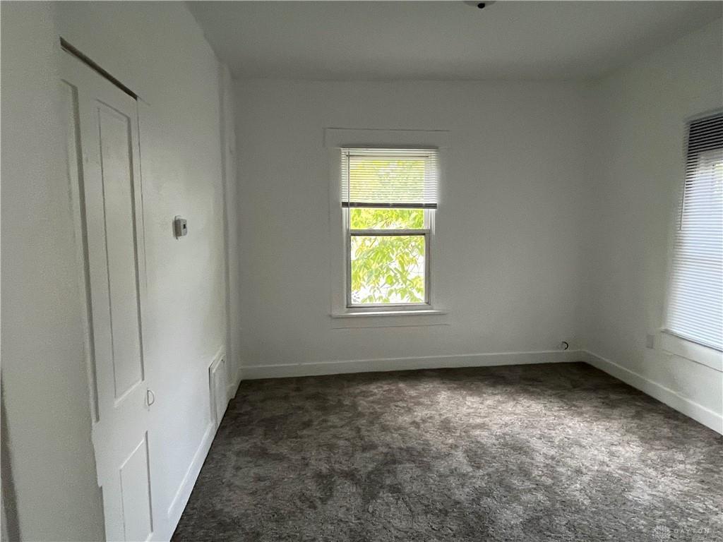 149 E 3rd Street Property Photo 18