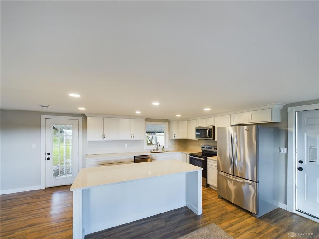 7318 Mcmecham Road Property Photo 4