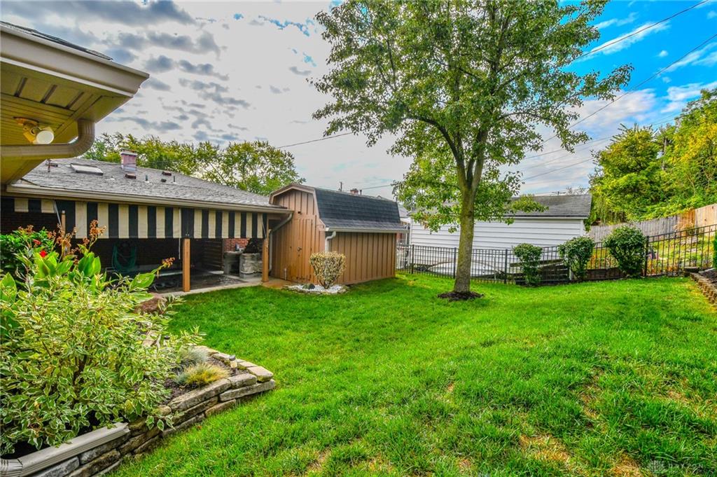 4527 Amesborough Road Property Photo 35