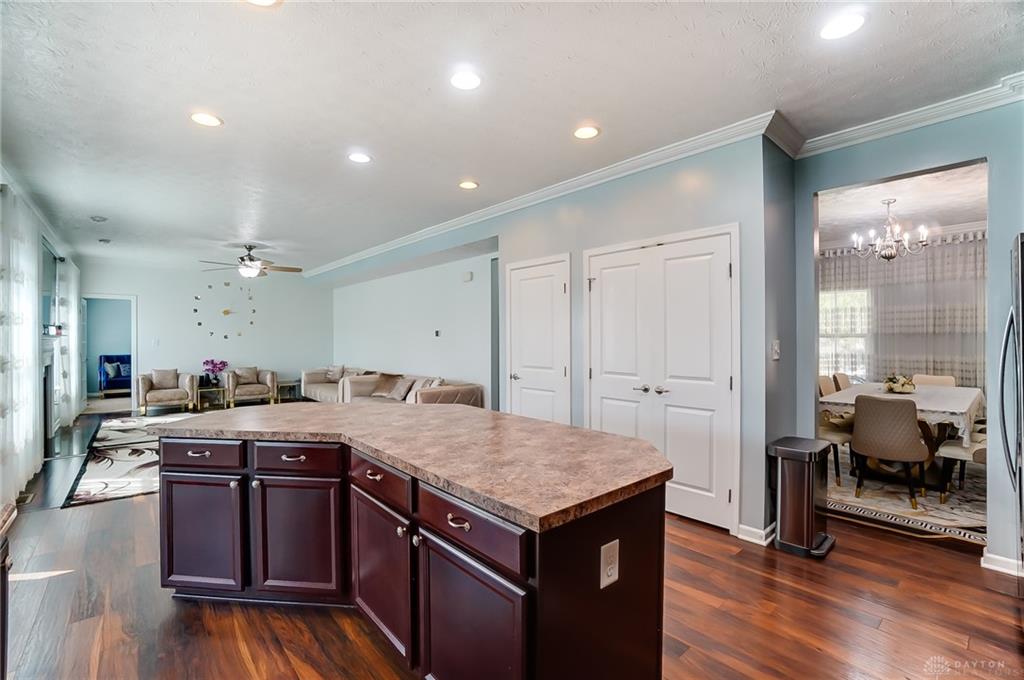 2218 Blazing Star Property Photo 10