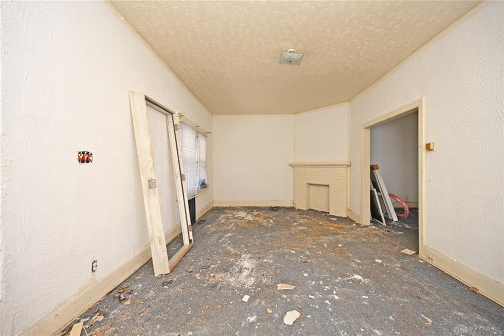 840 Frizell Avenue Property Photo 7