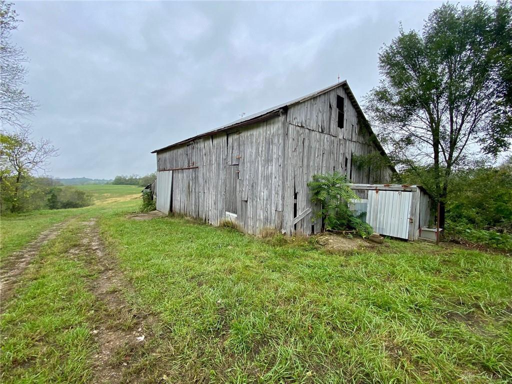 6555 Brooks Road Property Photo 6