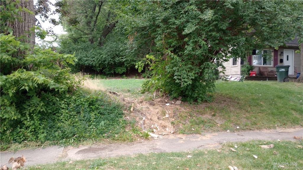 152 N Cherrywood Avenue Property Photo 4