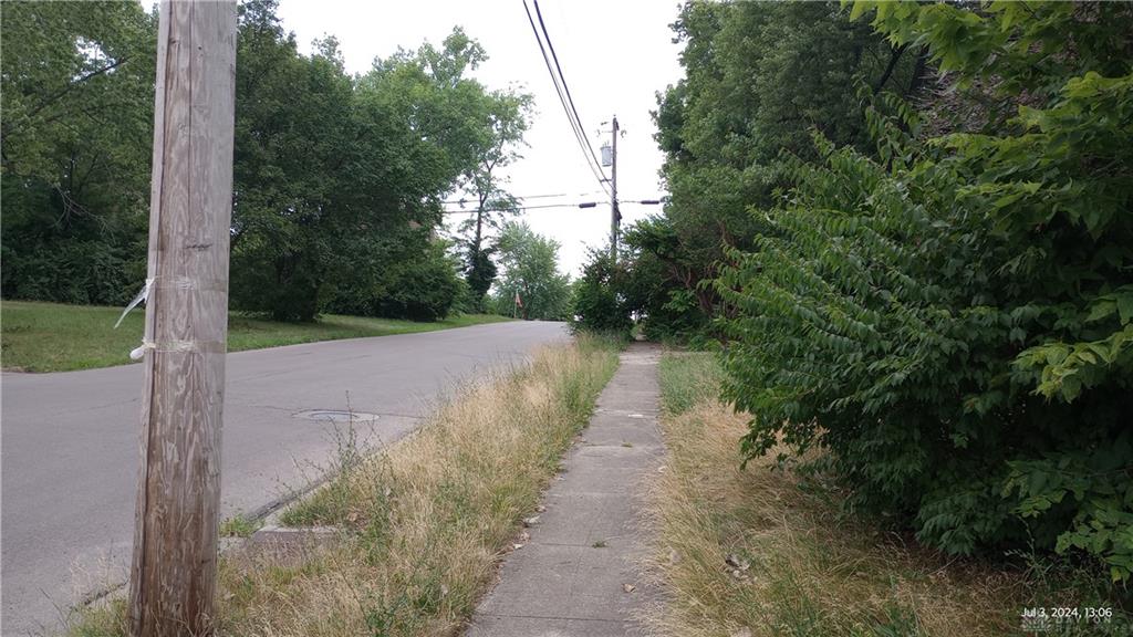152 N Cherrywood Avenue Property Photo 5