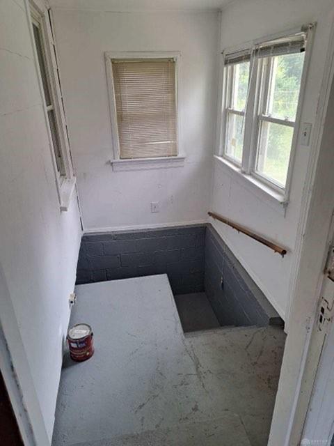 524 Crestmore Avenue Property Photo 3