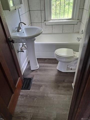 524 Crestmore Avenue Property Photo 5