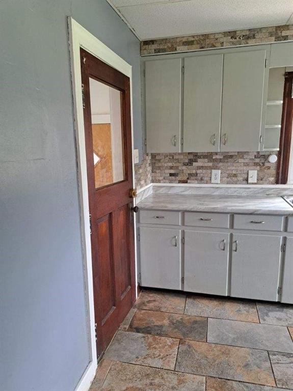 524 Crestmore Avenue Property Photo 7