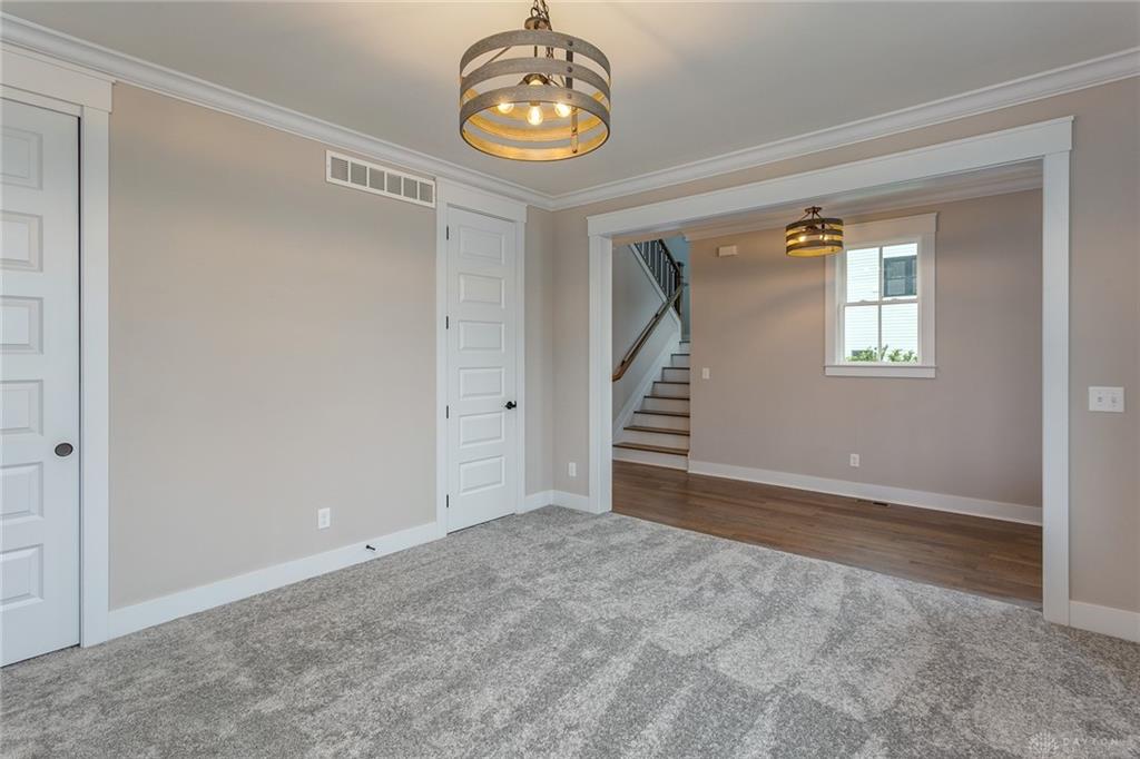 381 Allen Street Property Photo 6