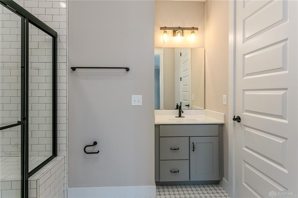 381 Allen Street Property Photo 8