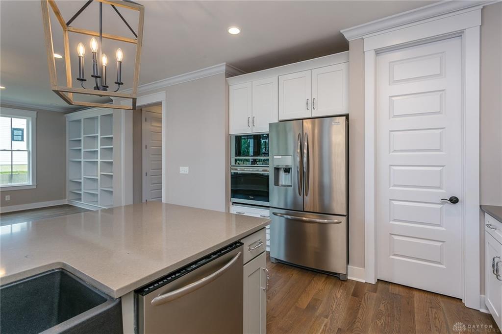 381 Allen Street Property Photo 14