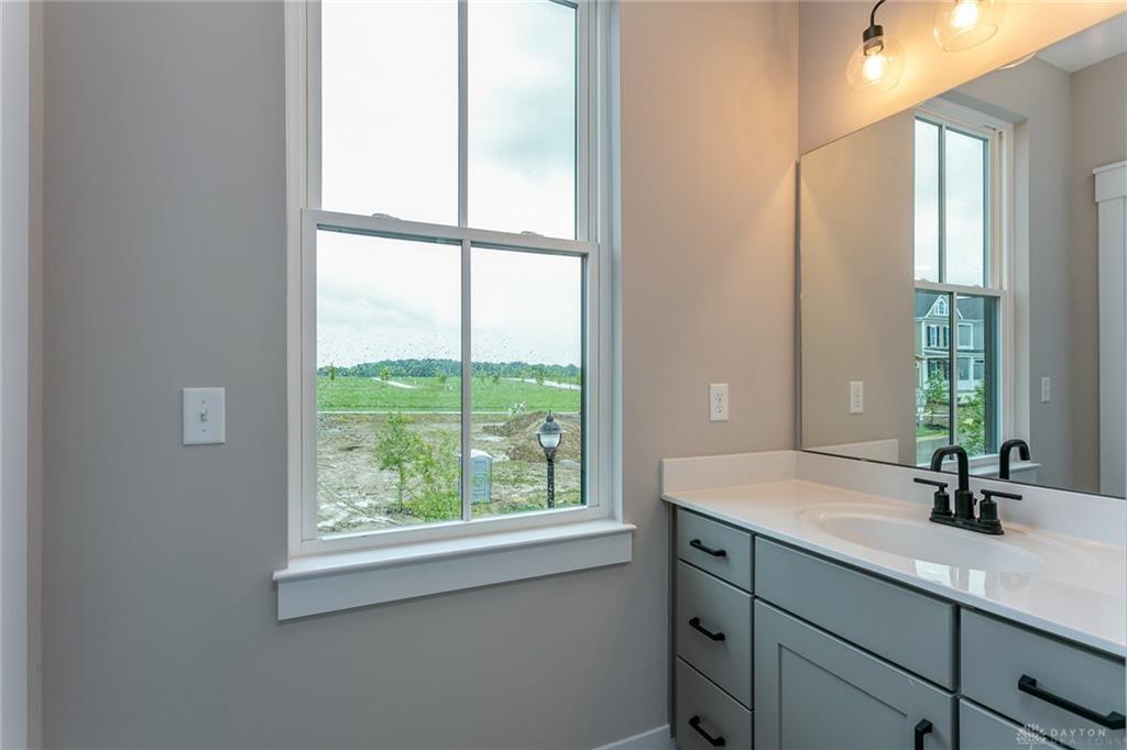 381 Allen Street Property Photo 38
