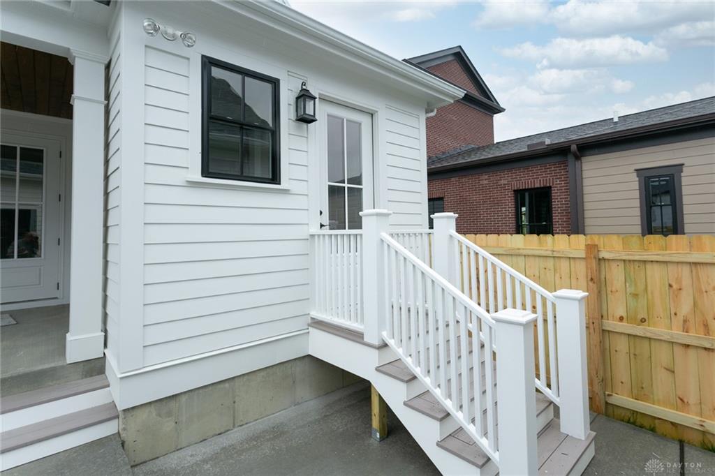 381 Allen Street Property Photo 41