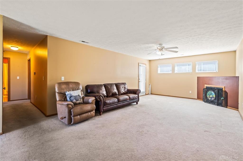 2408 Homeland Court Property Photo 5