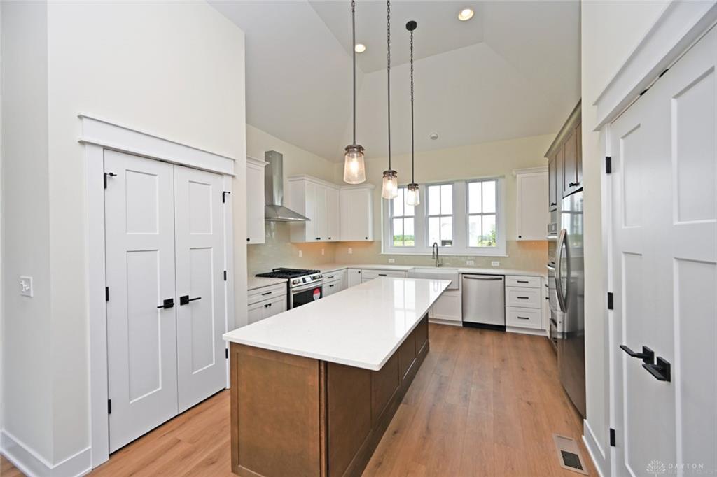365 Bailey Street Property Photo 14