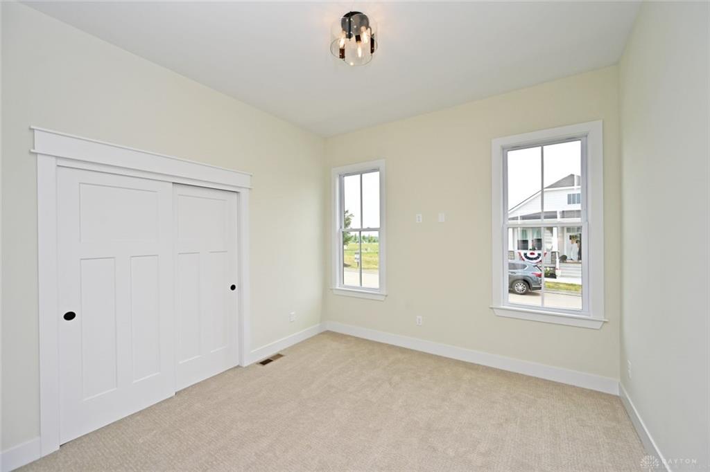 365 Bailey Street Property Photo 37