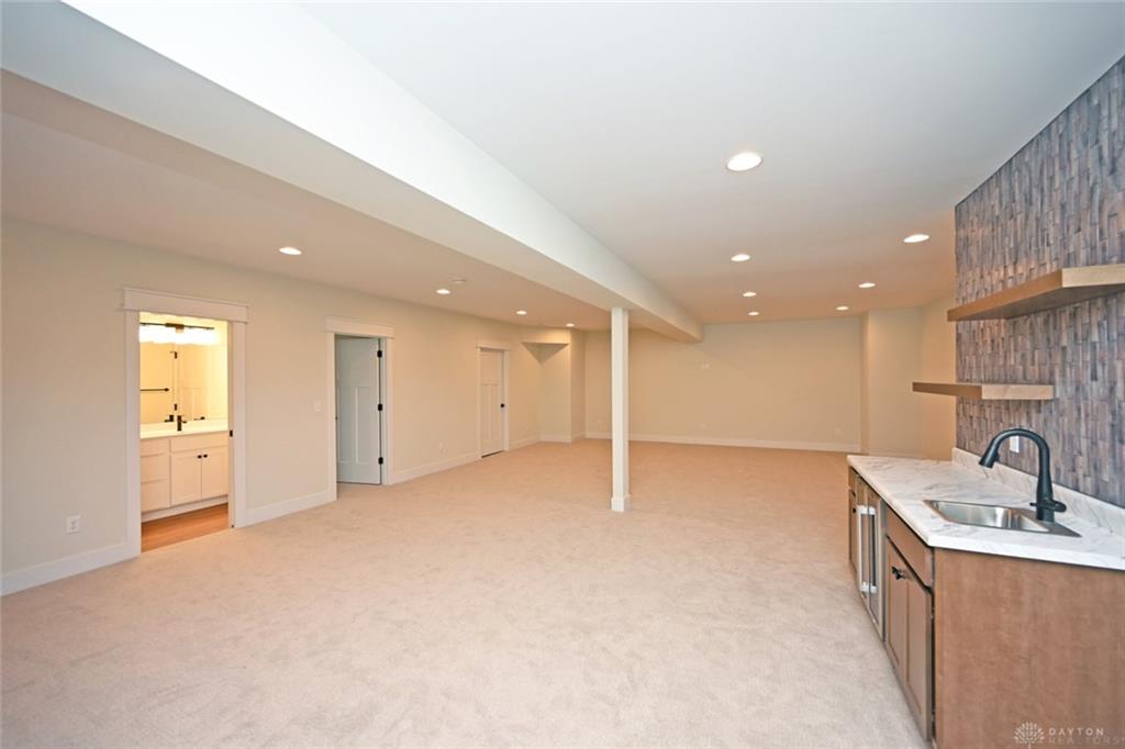 365 Bailey Street Property Photo 38