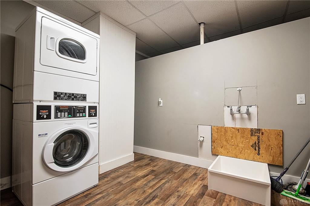 1701 Lexington Property Photo 24