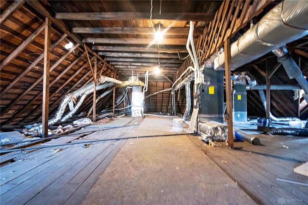 1701 Lexington Property Photo 32