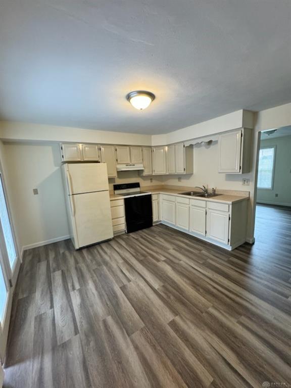 1655 Stewart Blvd Property Photo 4