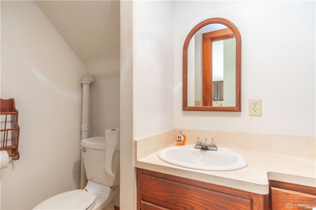 607 W Ash Property Photo 24