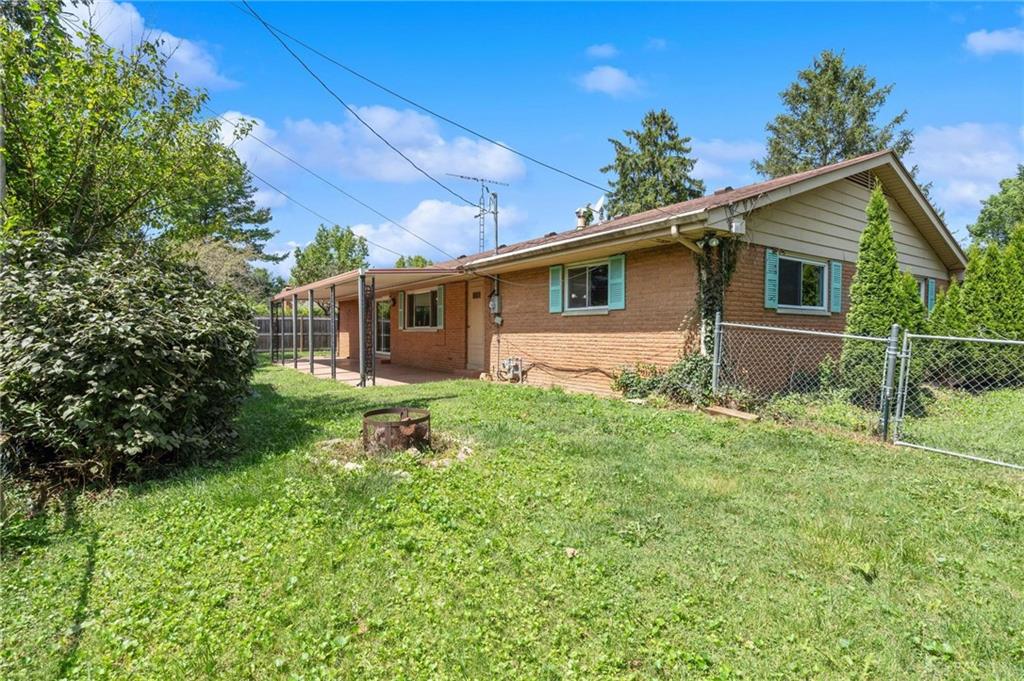 671 Omar Property Photo 4