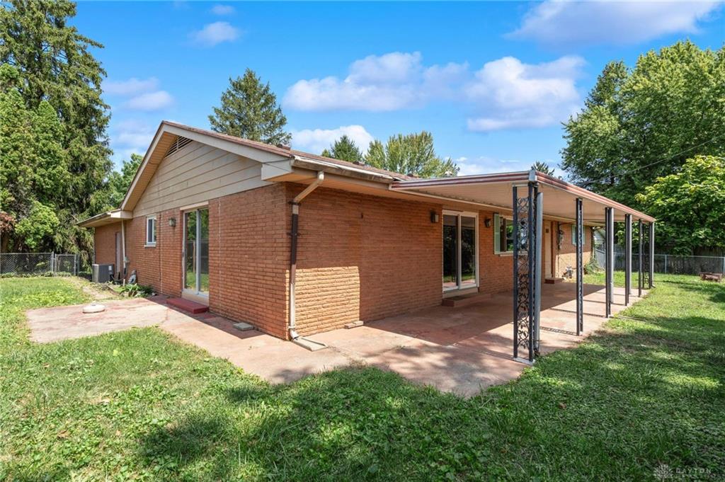 671 Omar Property Photo 5