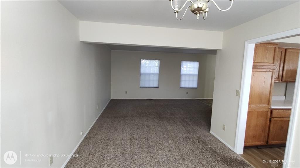 6959 Deer Bluff Property Photo 7