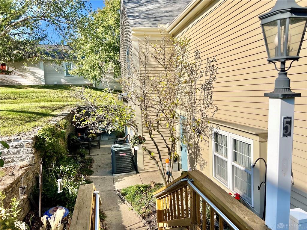 5 Devon Court Property Photo 3